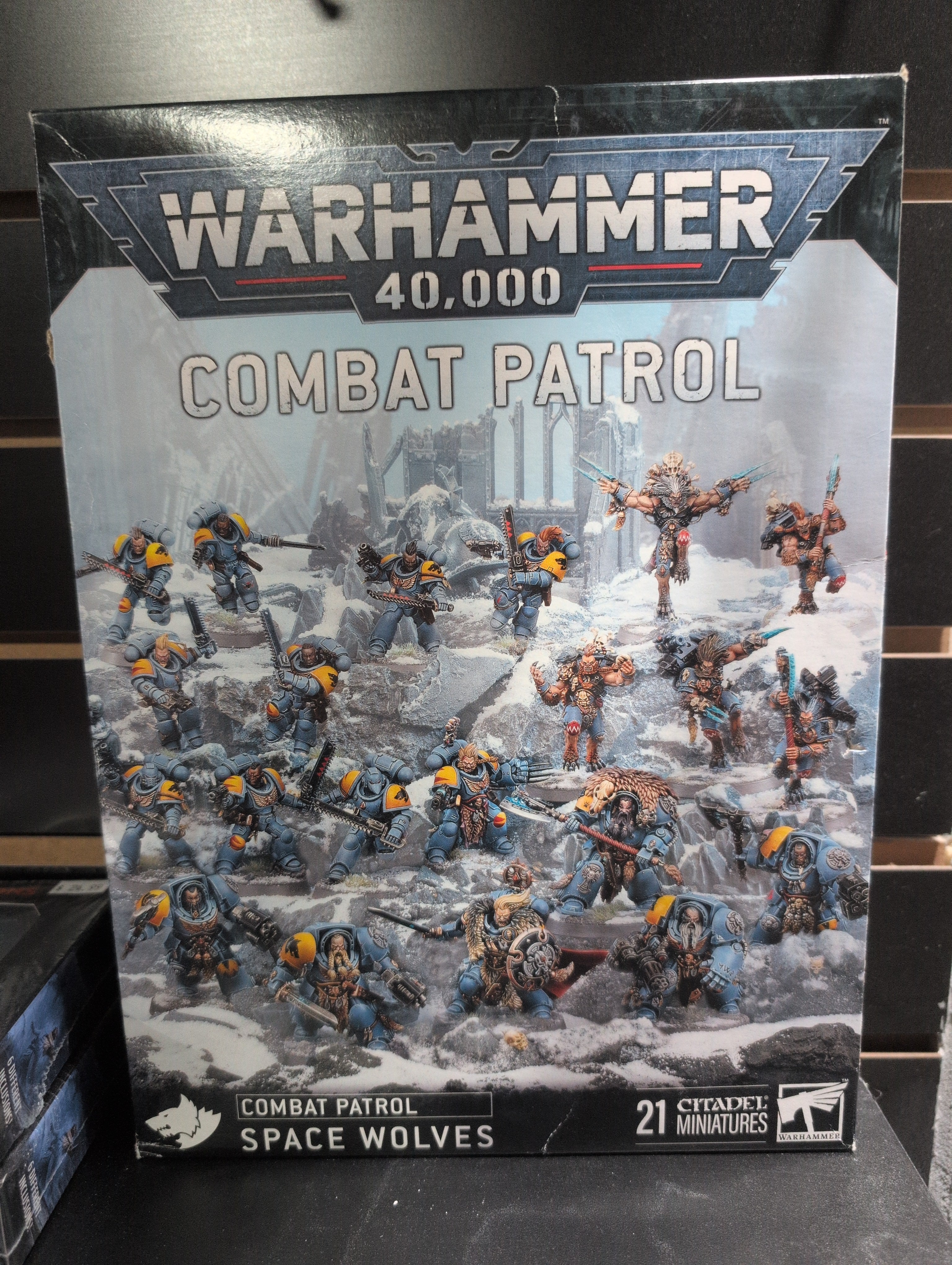 Games Workshop: Warhammer 40,000: Space Wolves - Combat Patrol